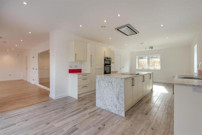8524038-interior20.jpg