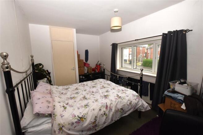3 bed Semi-Detached for sale Image 6