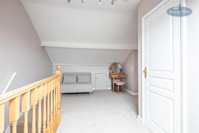 3 bed Terraced for sale Image 11