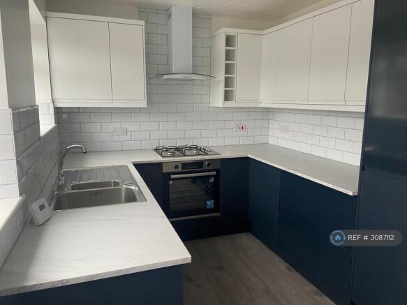 Brand New Fitted Kitchen