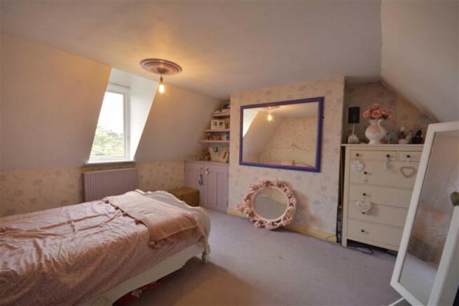 BEDROOM FIVE