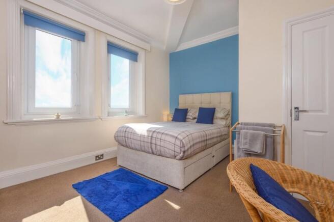 2 bed Apartment for sale Image 6