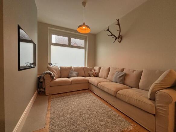 5 Sanquhar Street (1)