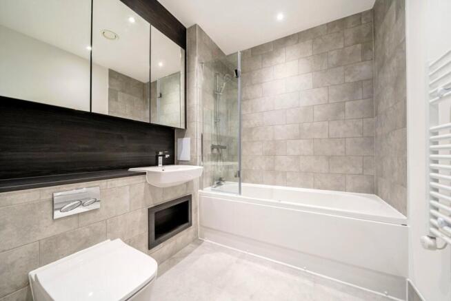 Main Bathroom