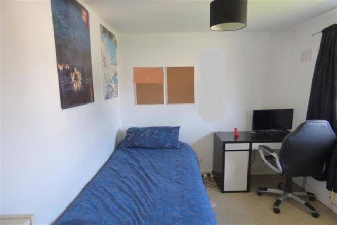 Bedrooom+