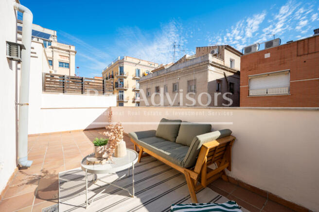 Maravillosa-casa-con-terraza-y-garaje-en-Gracia...