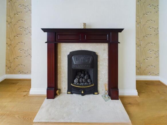 2 bed Terraced for sale Image 4