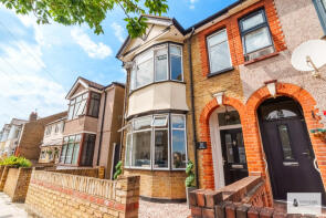 30, Palm Road, Romford RM7 7AR