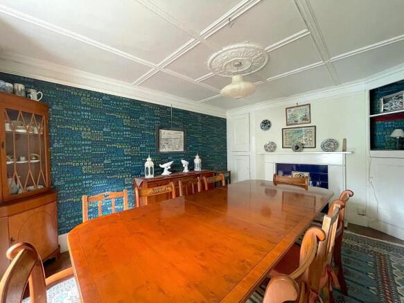 Dining Room (3)