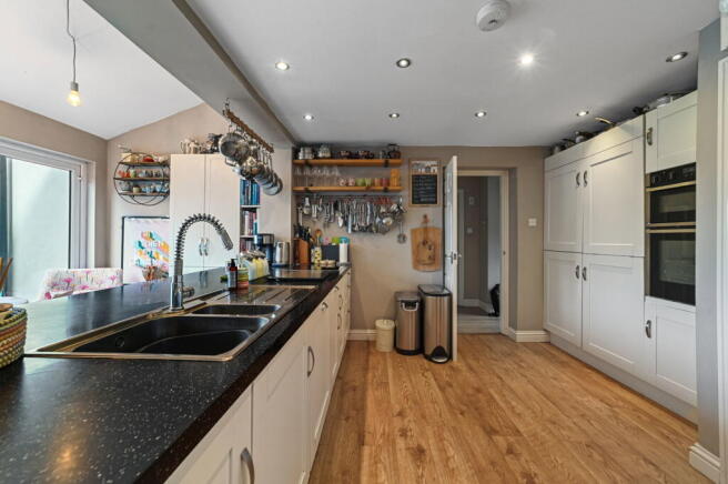 9 The Gurdons, Assington photo 4