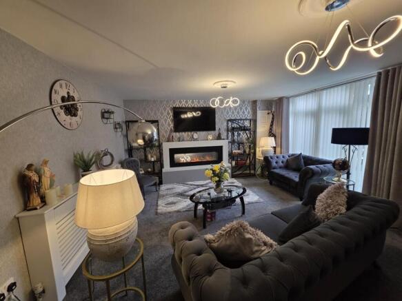 3 bed Detached for sale Image 6