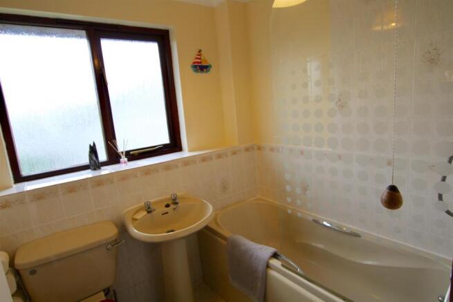 Bathroom.jpg