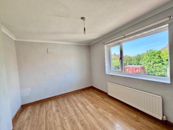 3 bed House to rent Image 7