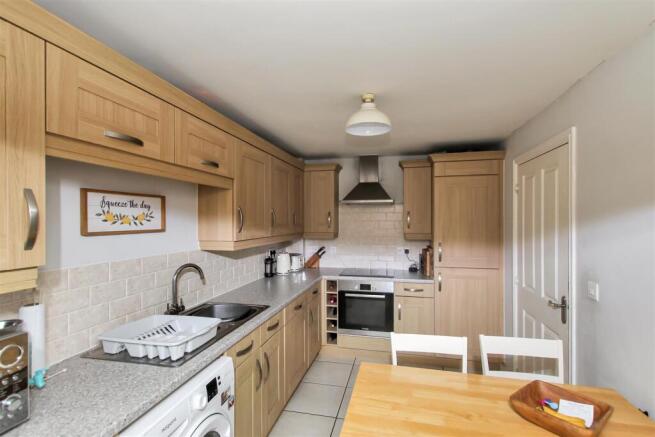 Kitchen & Breakfast Room.JPG