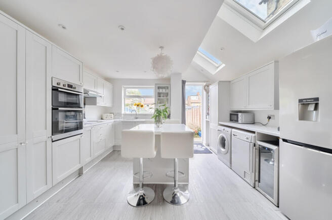 1335511-21-68950e...