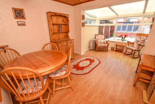Quarry Avenue, Bebington photo 4