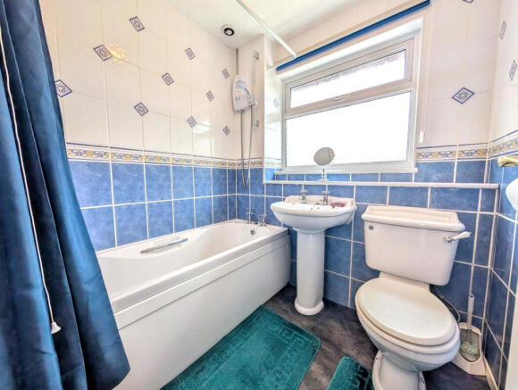 3 bed Detached for sale Image 11