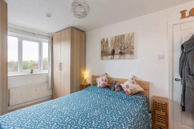 Dickens Road 26 Bedroom 1-2.jpg