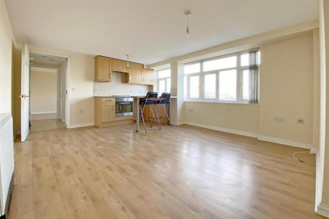 Kitchen/Lounge