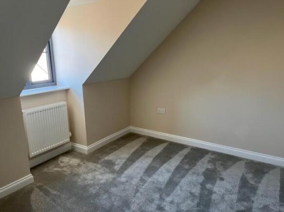 Bedroom 5.jpg