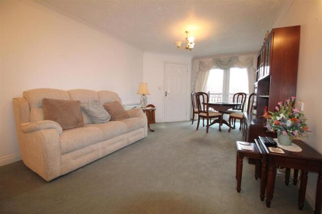 Clifton Drive South, Lytham St. Annes photo 4