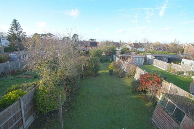 garden 1.jpg