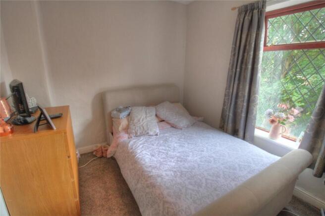 2 bed End of Terrace to rent Image 8