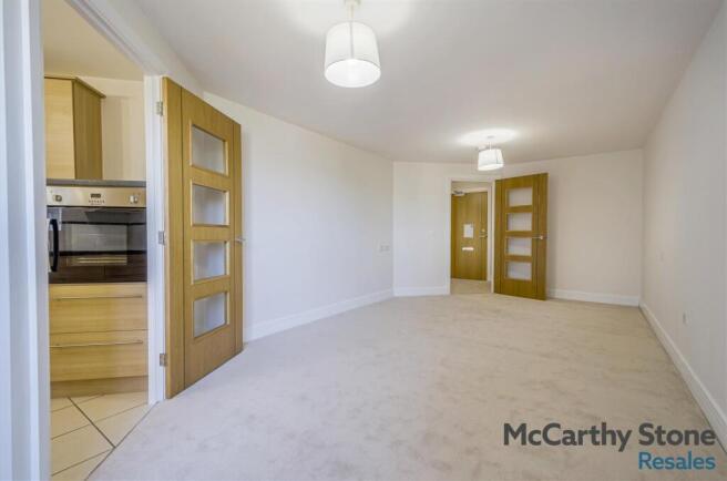 8688893-interior05.jpg