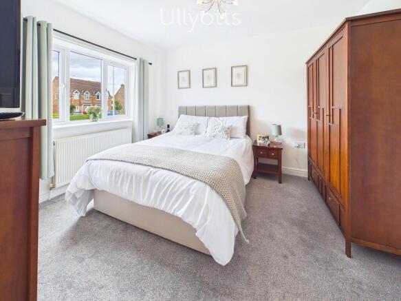 3 bed Semi-Detached for sale Image 8