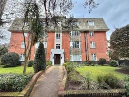 16, 3 Overcliff Mansions, Manor Road, Bournemouth BH1 3HA