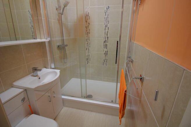 Shower room 