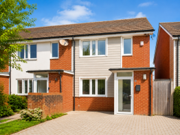 7, Hanbury Lane, Haywards Heath RH16 3US