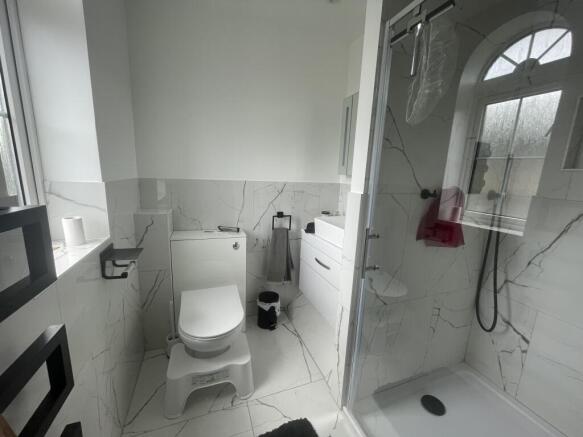En-suite Bathroom