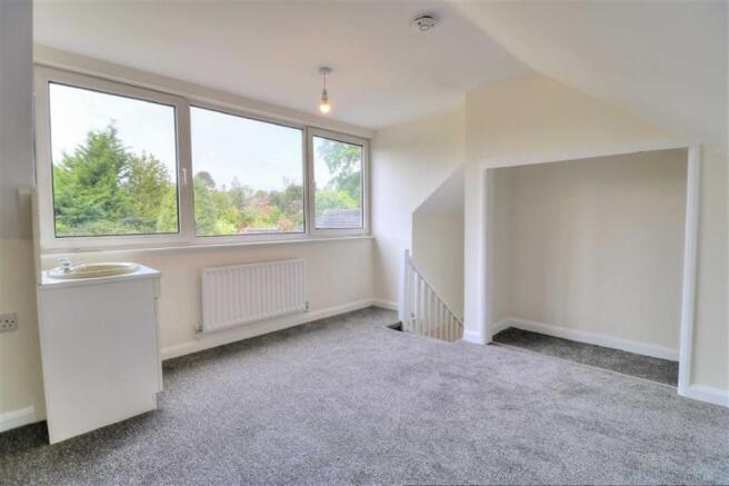 Bedroom 4: