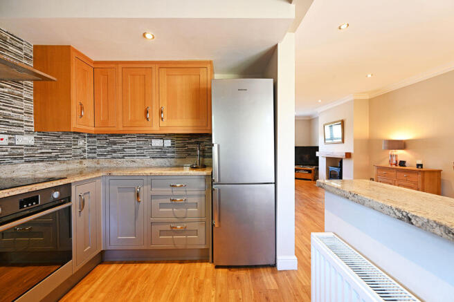 3 bed Terraced for sale Image 9