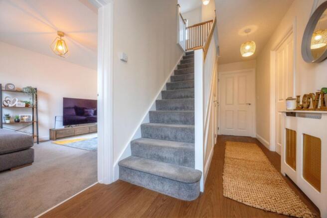 4 bed Detached for sale Image 10
