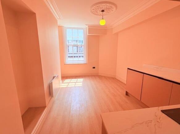 flat2thevaults13.jpg