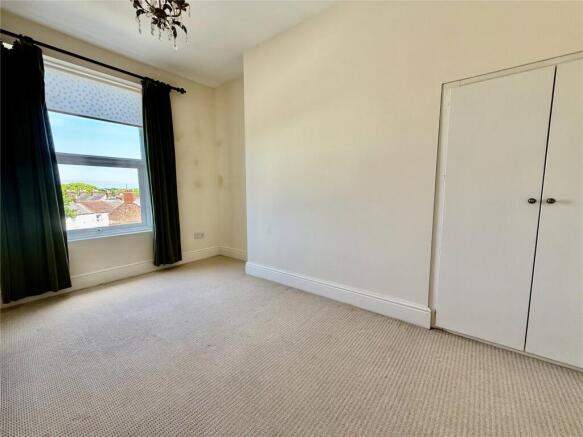 2 bed Apartment for sale Image 7