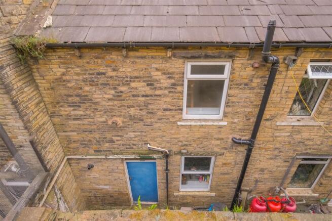 2 bed Terraced for sale Image 7