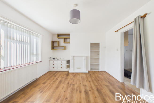 CAM05454G0-PR0131-STILL005