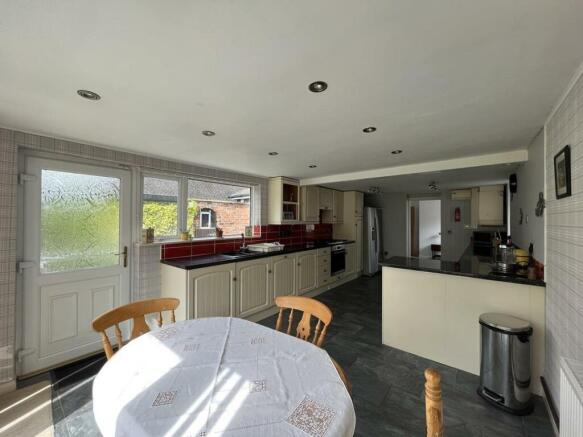 Kitchen / Diner