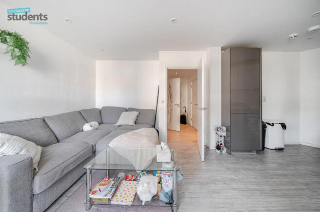 15468348-bd39-424...