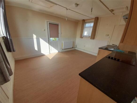 Living Room/Kitchen