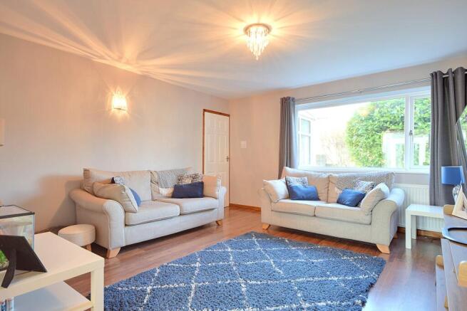 3 bed Semi-Detached for sale Image 11