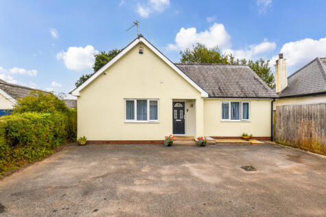 Uffculme Road, Willand, EX15