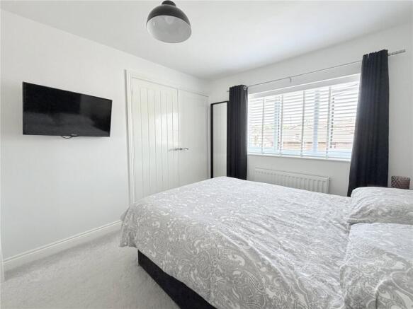 2 bed Semi-Detached for sale Image 10