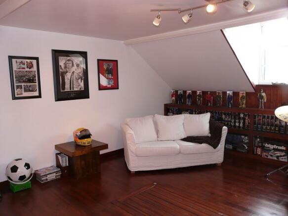 Picture 9