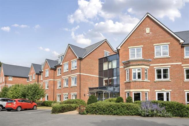 1 bed Retirement Property for sale Image 10