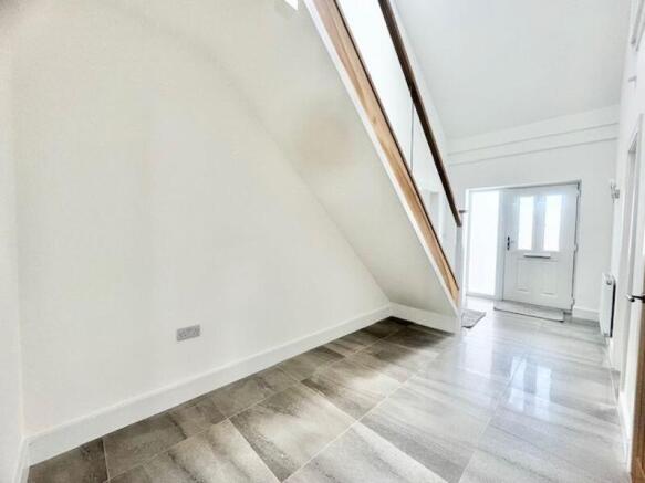 Entrance hall view 2