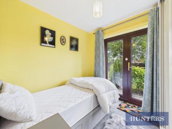 2 bed Semi-Detached Bungalow for sale Image 9